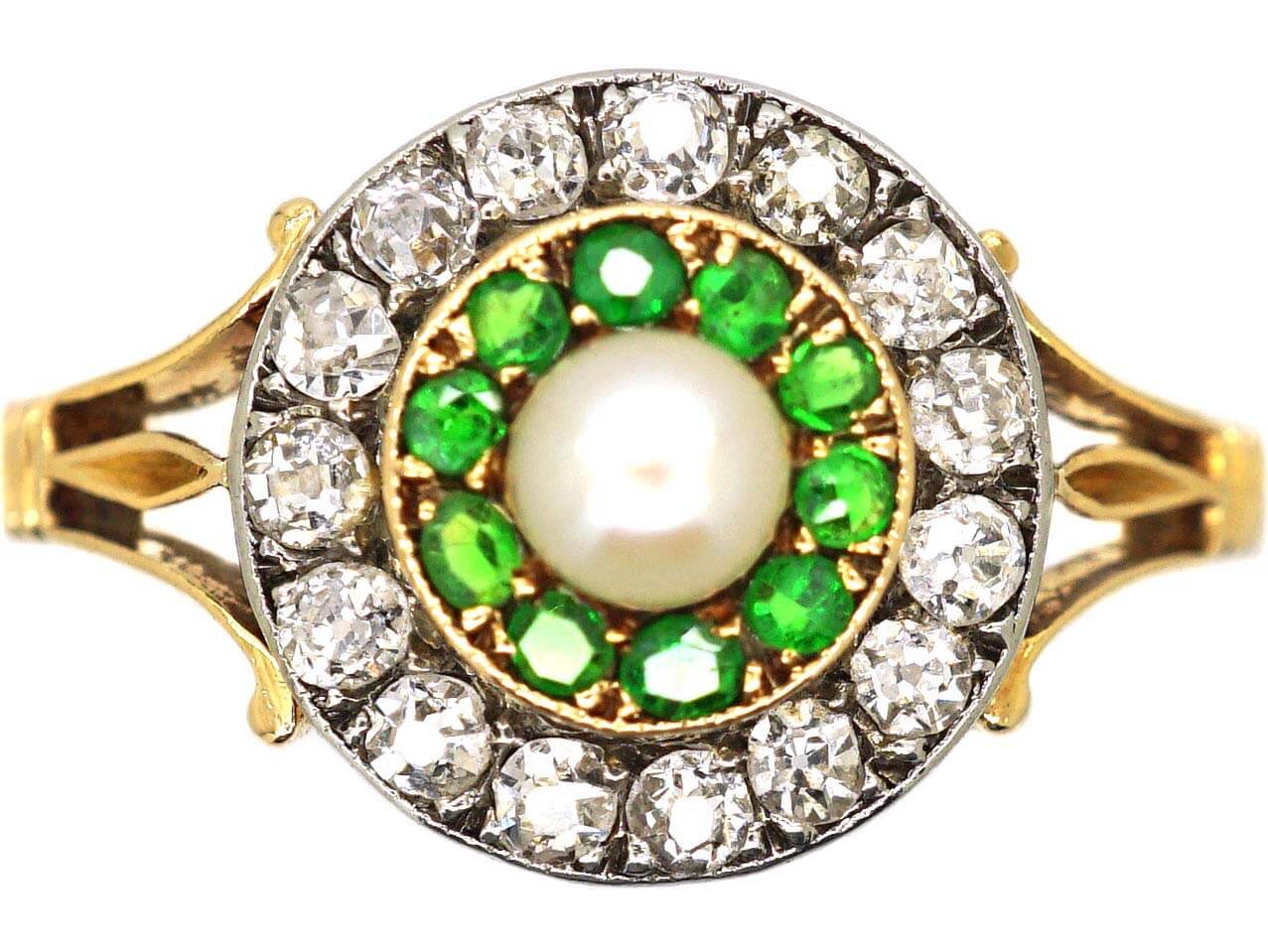 Edwardian 18ct Gold & Platinum Cluster Ring set with Green Garnets, Diamonds & a Natural Pearl