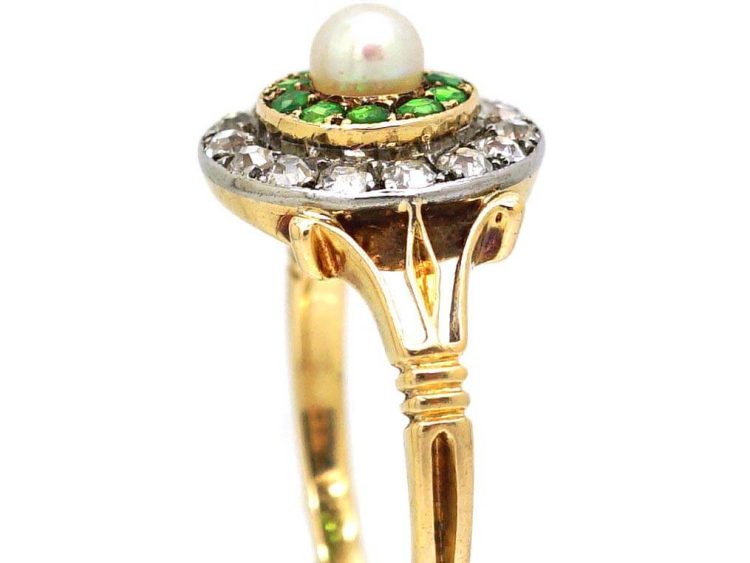 Edwardian 18ct Gold & Platinum Cluster Ring set with Green Garnets, Diamonds & a Natural Pearl