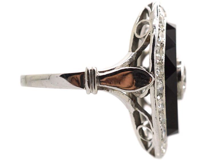 French Art Deco Platinum, Onyx & Diamond Oval Ring