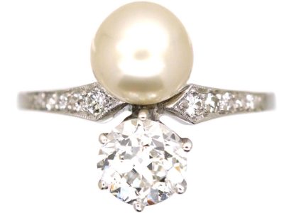 Edwardian Platinum Ring set with a Diamond & Natural Saltwater Pearl
