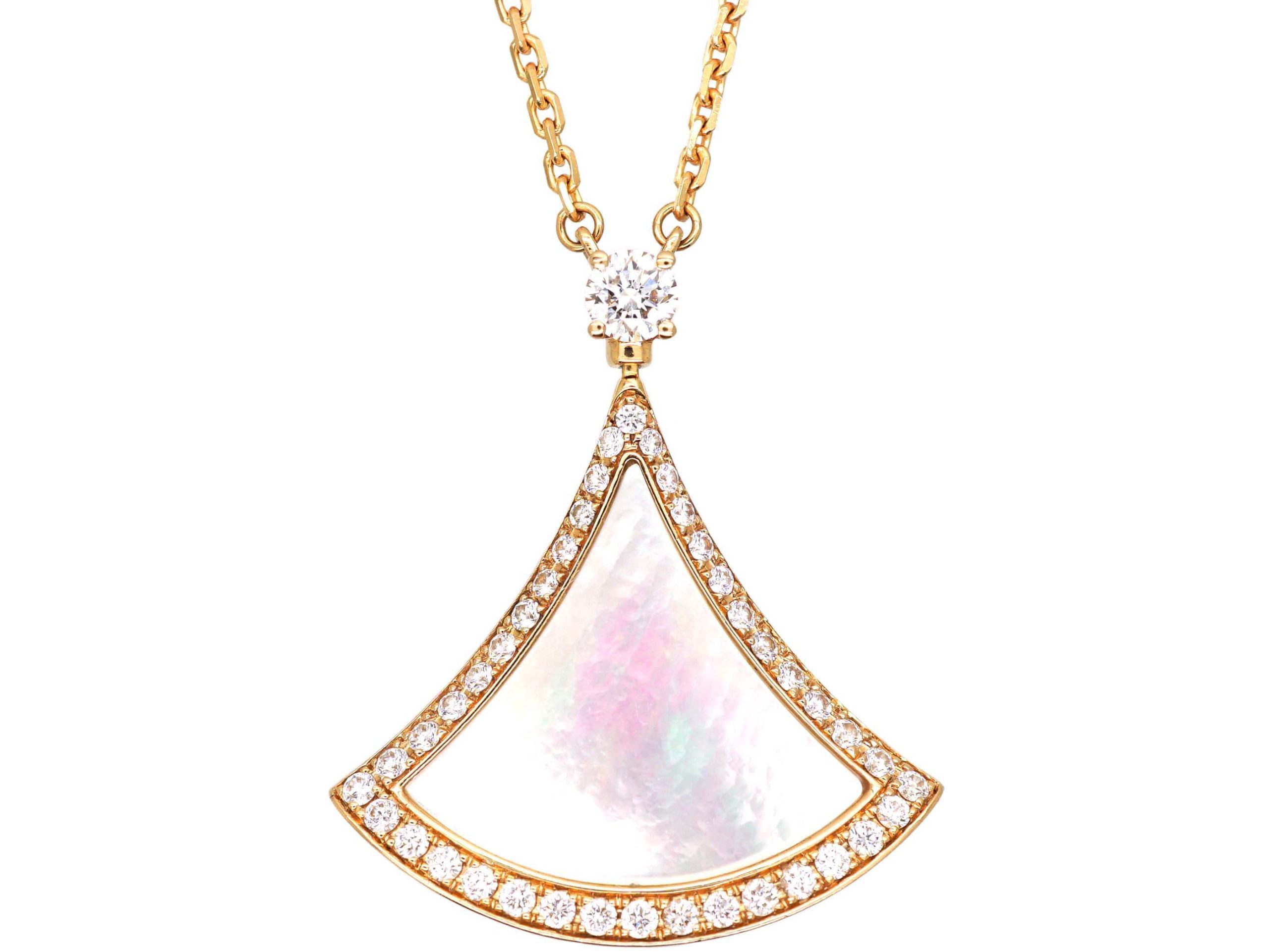 18ct Gold Diva's Dream Pendant set with Mother of Pearl & Diamonds by Bulgari