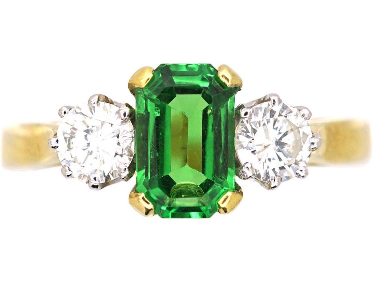 18ct Gold Ring set with a Green Garnet & Two Diamonds