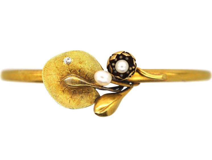 Victorian 15ct Gold Bangle with Lily Pad Motif set with Natural Pearls & a Diamond
