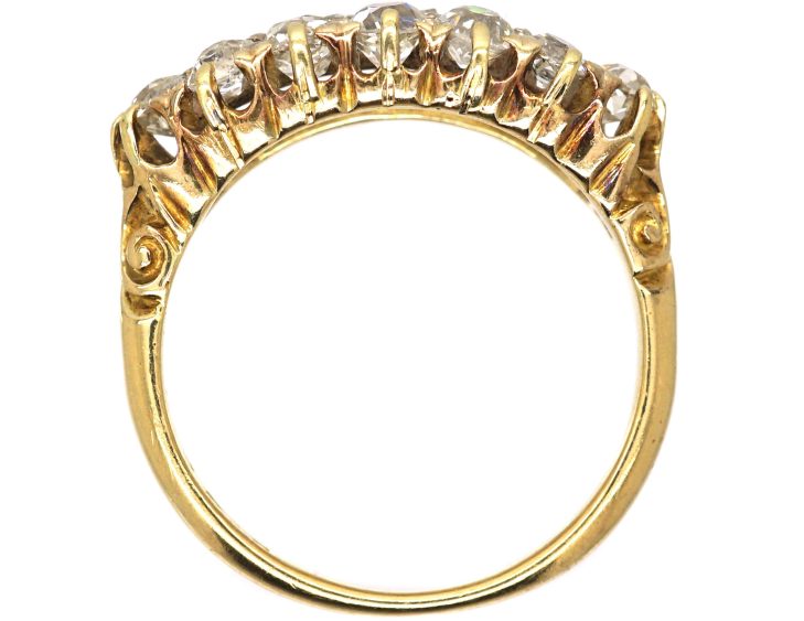 Victorian 18ct Gold Boat Shaped Ring set with Diamonds