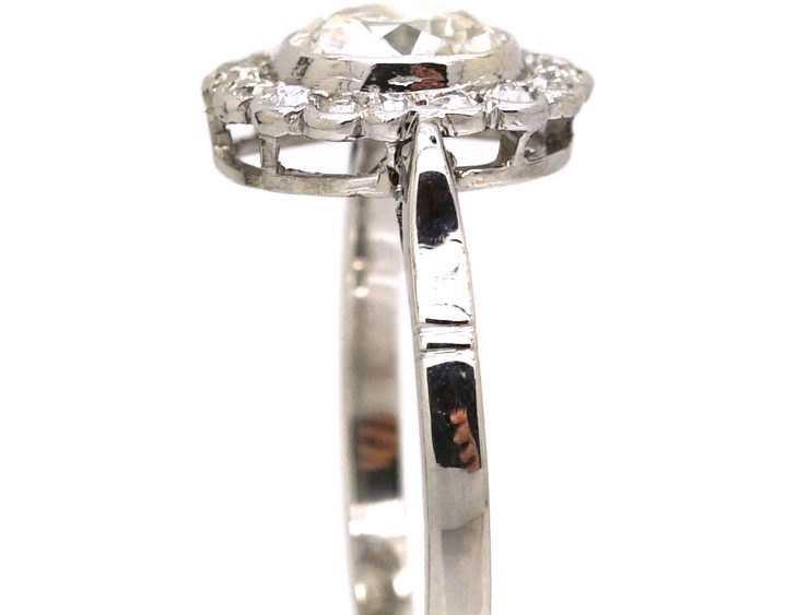 French Early 20th Century 18ct White Gold Diamond Cluster Ring