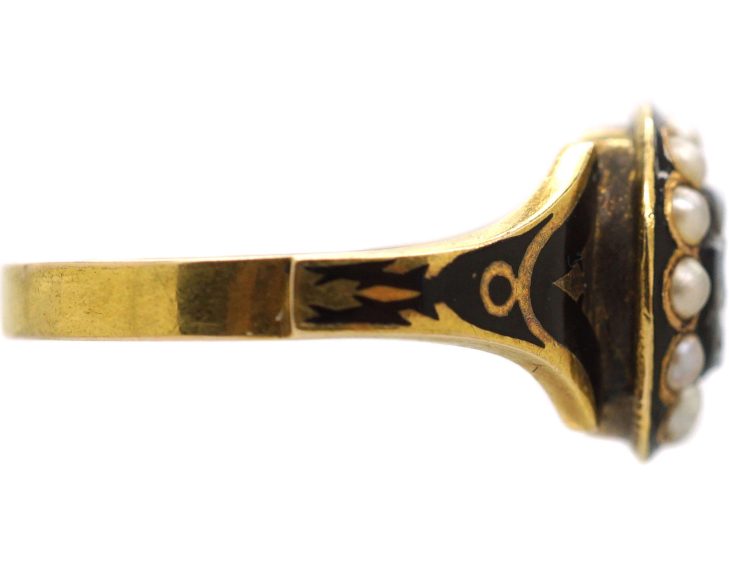 Victorian 15ct Gold & Black Enamel Ring with Onyx Flower Surrounded by Natural Split Pearls