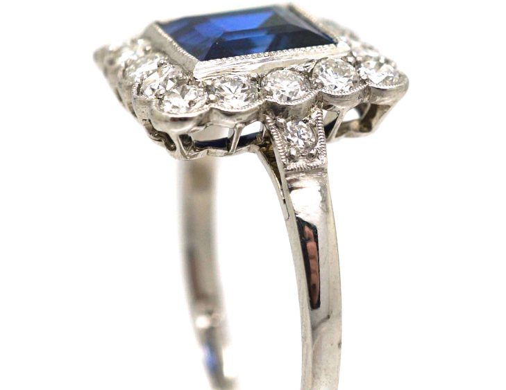 Art Deco 18ct White Gold Square Ring set with a Sapphire & Diamonds