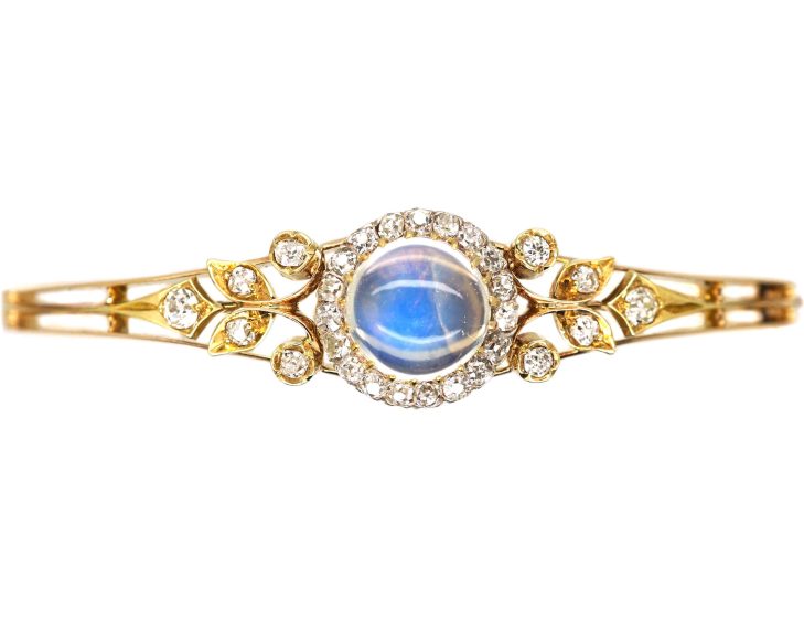 Edwardian 15ct Gold Bangle set with a Cabochon Moonstone & Diamonds
