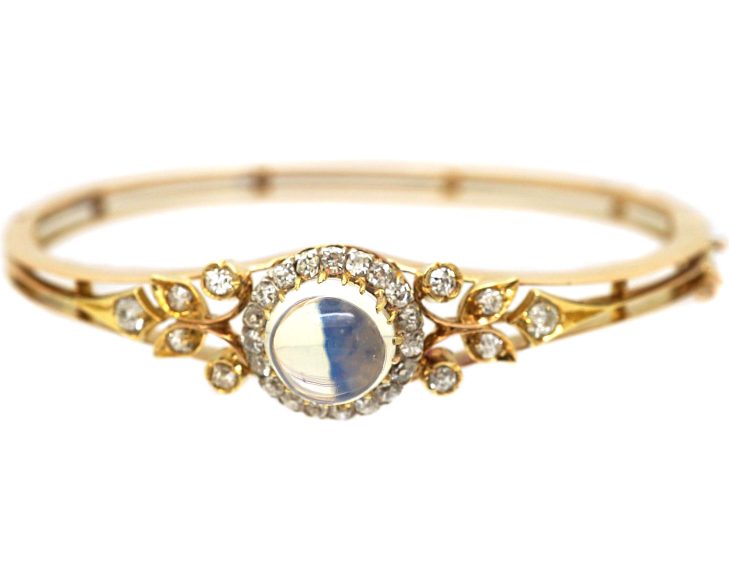 Edwardian 15ct Gold Bangle set with a Cabochon Moonstone & Diamonds