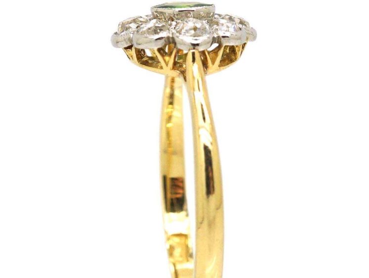 Edwardian 18ct Gold & Platinum Cluster Ring set with a Green Garnet & Diamonds