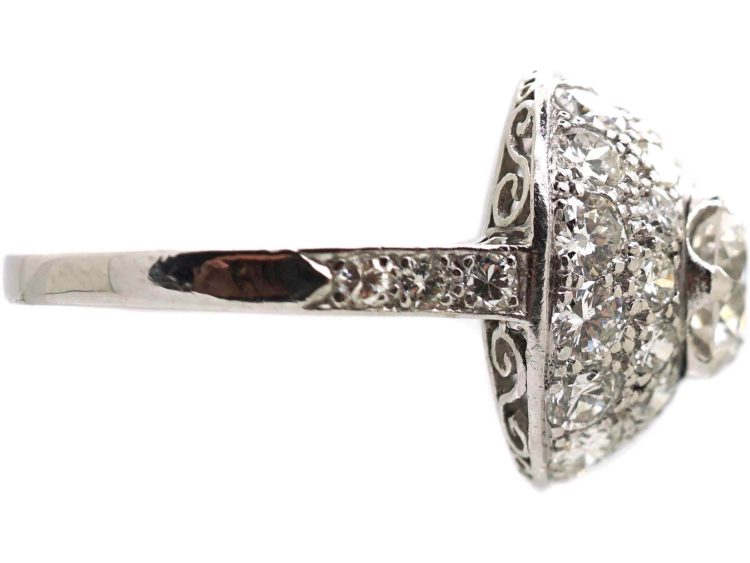 Art Deco 18ct White Gold Bombè Ring set with Diamonds