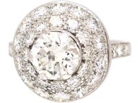 Art Deco 18ct White Gold Bombè Ring set with Diamonds