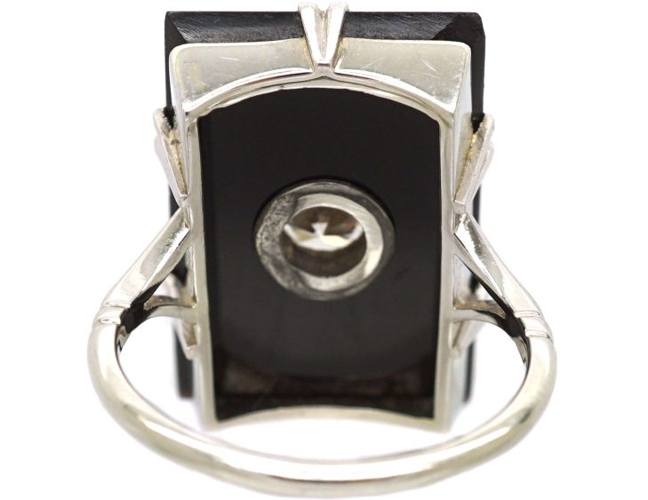 Art Deco 18ct White Gold & Platinum Large Rectangular Onyx Ring set with a Diamond