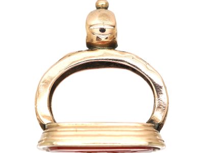 Georgian Gold Cased Seal with Carnelian Intaglio of a Dog