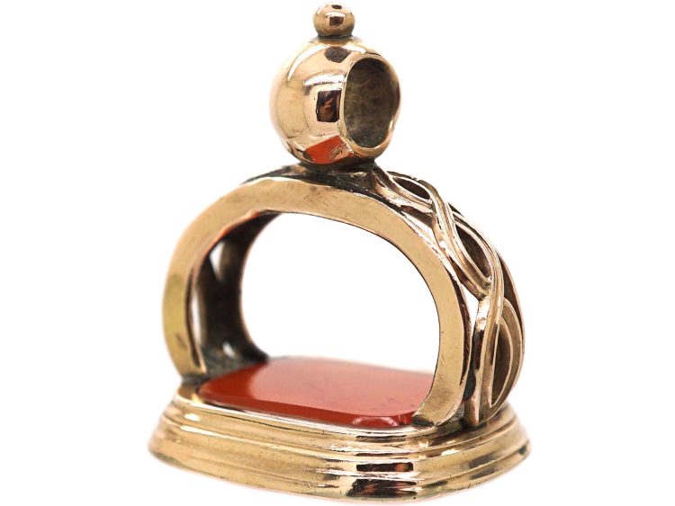 Georgian Gold Cased Seal with Carnelian Intaglio of a Dog