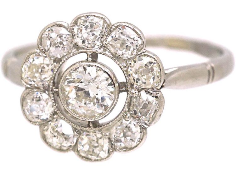 French Early 20th Century Platinum Diamond Cluster Ring