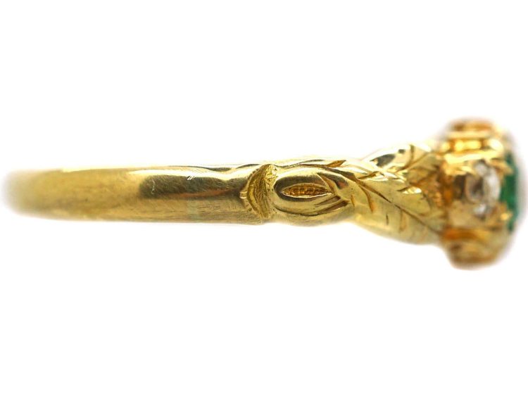 Victorian Ornate 18ct Gold Emerald & Old Mine Cut Diamond Ring