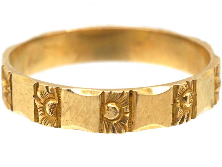 Georgian 18ct Gold Wedding Ring with Flower Detail