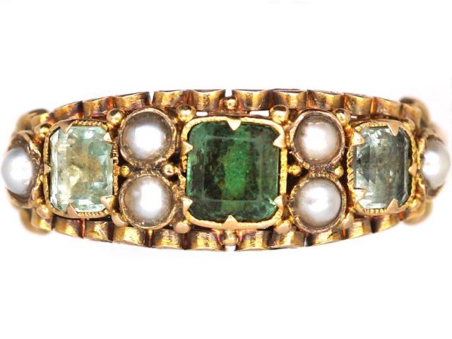 Victorian 15ct Gold Ring set with Emeralds & Natural Split Pearls