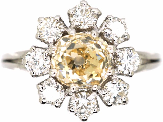 18ct White Gold & Diamond Daisy Cluster Ring with Pale Yellow Diamond in the Centre