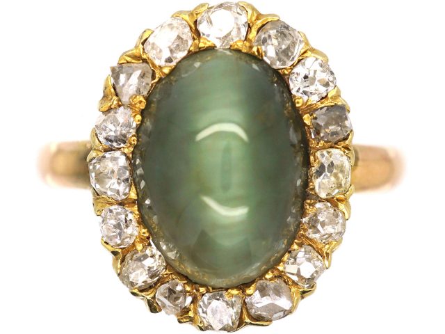 Victorian 15ct Gold Cluster Ring set with a Cabochon Cat’s Eye Chrysoberyl & Diamonds